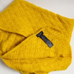 Zara Accessories - Zara Mustard Yellow Scarf NWOT Zara Accessories - Zara Mustard Yellow Scarf NWOT